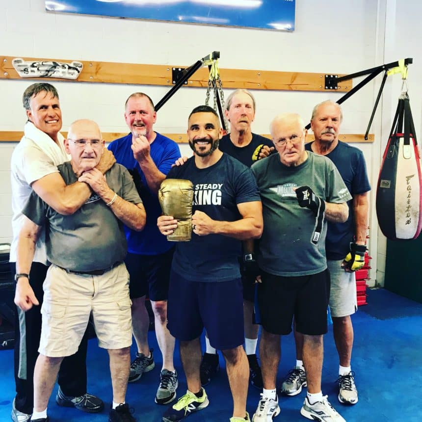 Boxing classes help people fight Parkinson